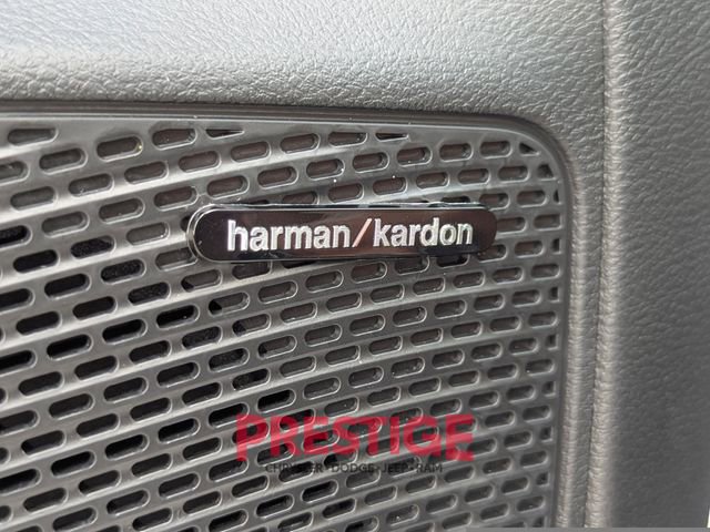 New 2026 Chrysler Pacifica Pinnacle w/ Trailer Tow Group image 23