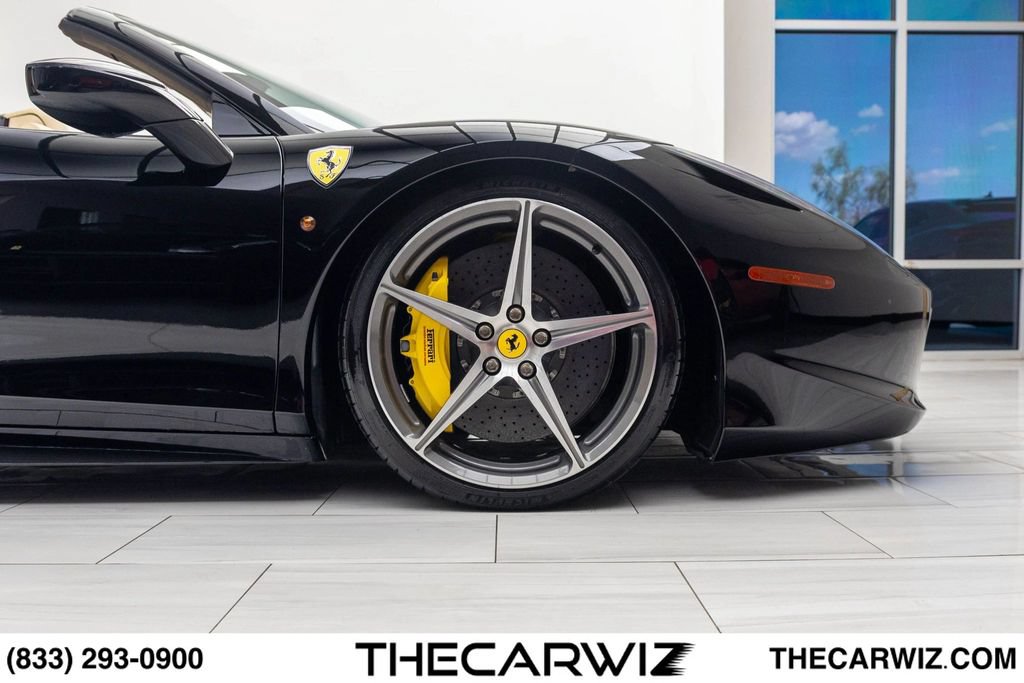 Used 2015 Ferrari 458 Spider RWD image 36