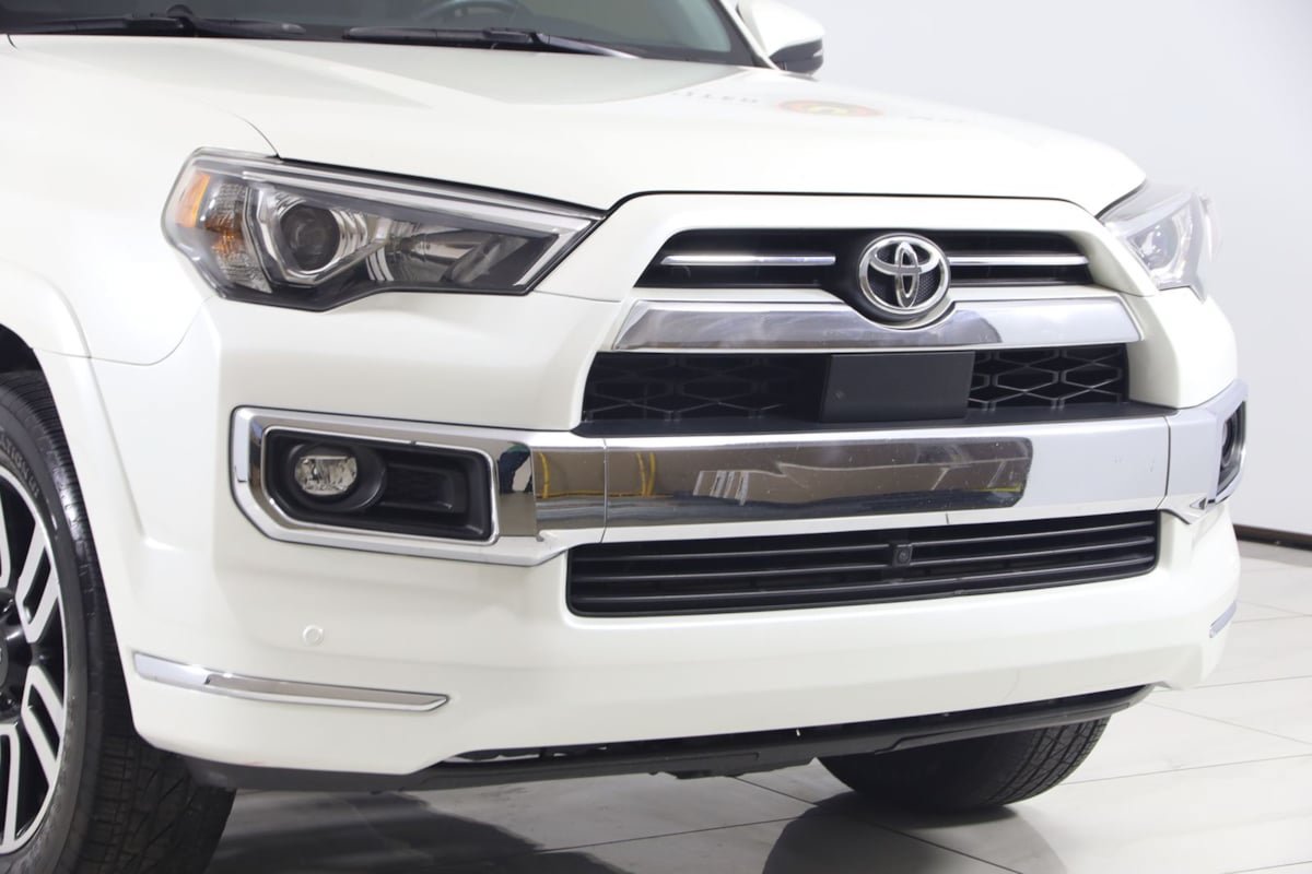 Used 2023 Toyota 4Runner Limited AWD/4WD image 37