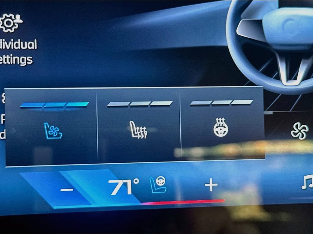 Certified 2024 BMW i5 M60 w/ Executive Package AWD/4WD image 21