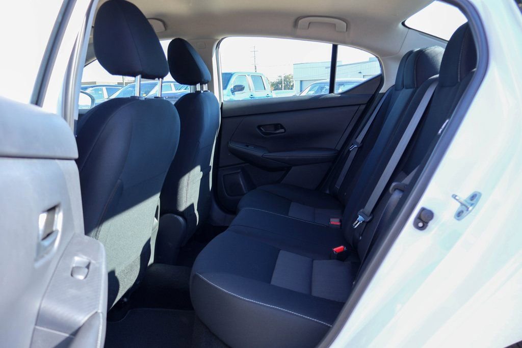 New 2025 Nissan Sentra SV w/ All-Weather Package image 8