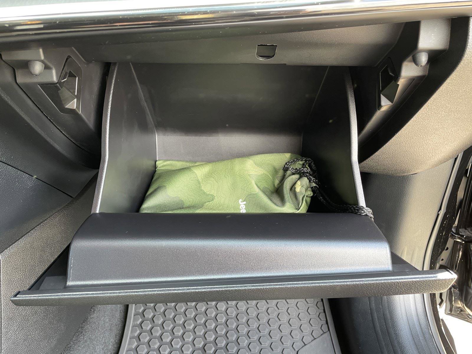 Used 2025 Jeep Compass Trailhawk w/ Trailhawk Elite Group image 42