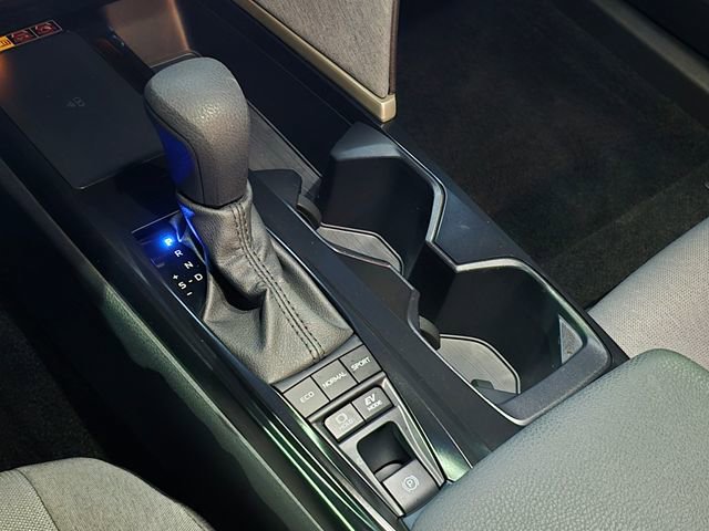 Used 2026 Toyota Camry LE image 12