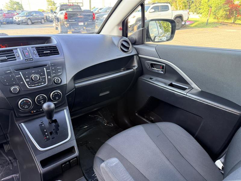 Used 2013 MAZDA MAZDA5 Sport FWD image 23