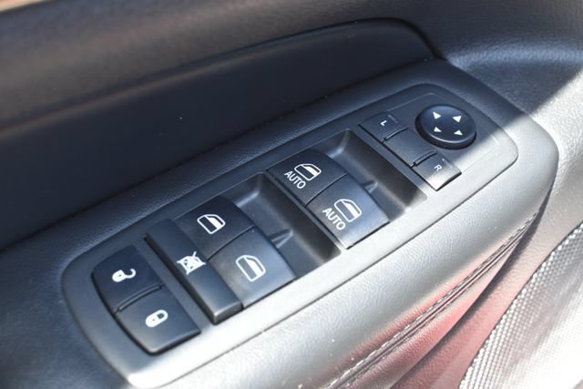 Used 2019 Jeep Grand Cherokee Limited X AWD/4WD image 18