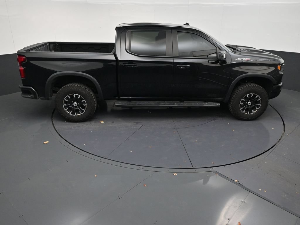 Used 2024 Chevrolet Silverado 1500 ZR2 w/ Technology Package AWD/4WD image 17