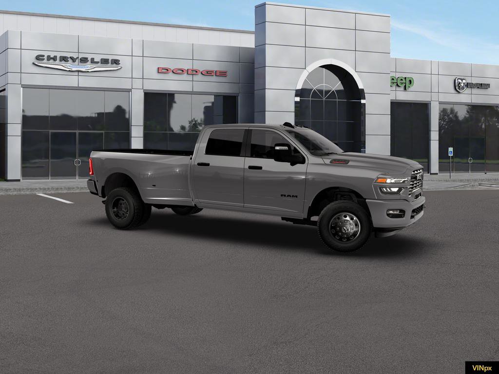 New 2026 RAM 3500 Big Horn AWD/4WD image 10