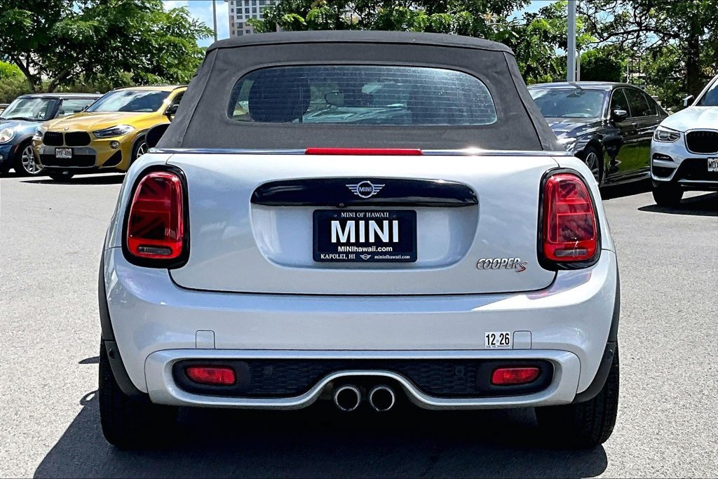 Used 2019 MINI Cooper S w/ Premium Package FWD image 4