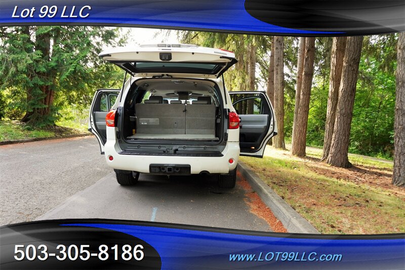 Used 2011 Toyota Sequoia Platinum AWD/4WD image 34