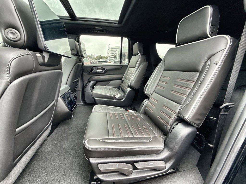 New 2025 GMC Yukon XL AT4 Ultimate image 24