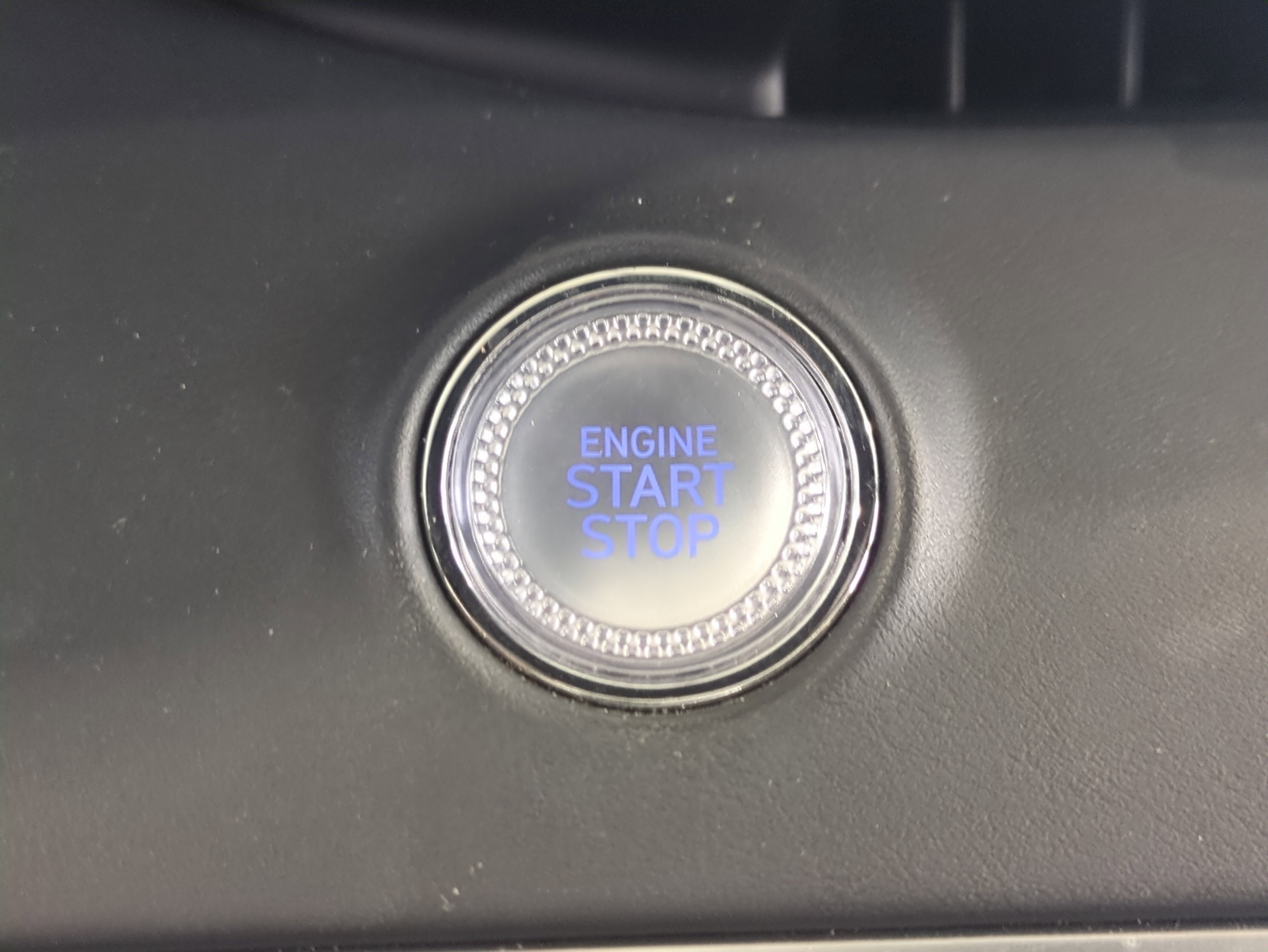 Used 2024 Genesis GV70 2.5T w/ Sport Prestige Package image 30