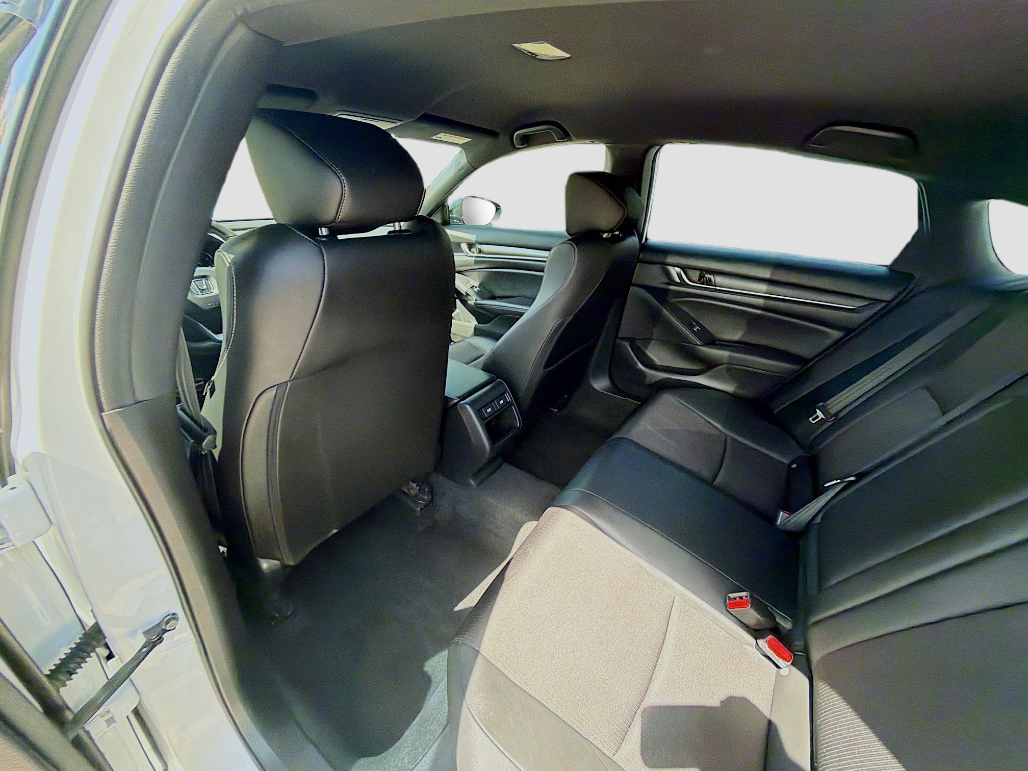 Certified 2022 Honda Accord Sport image 24