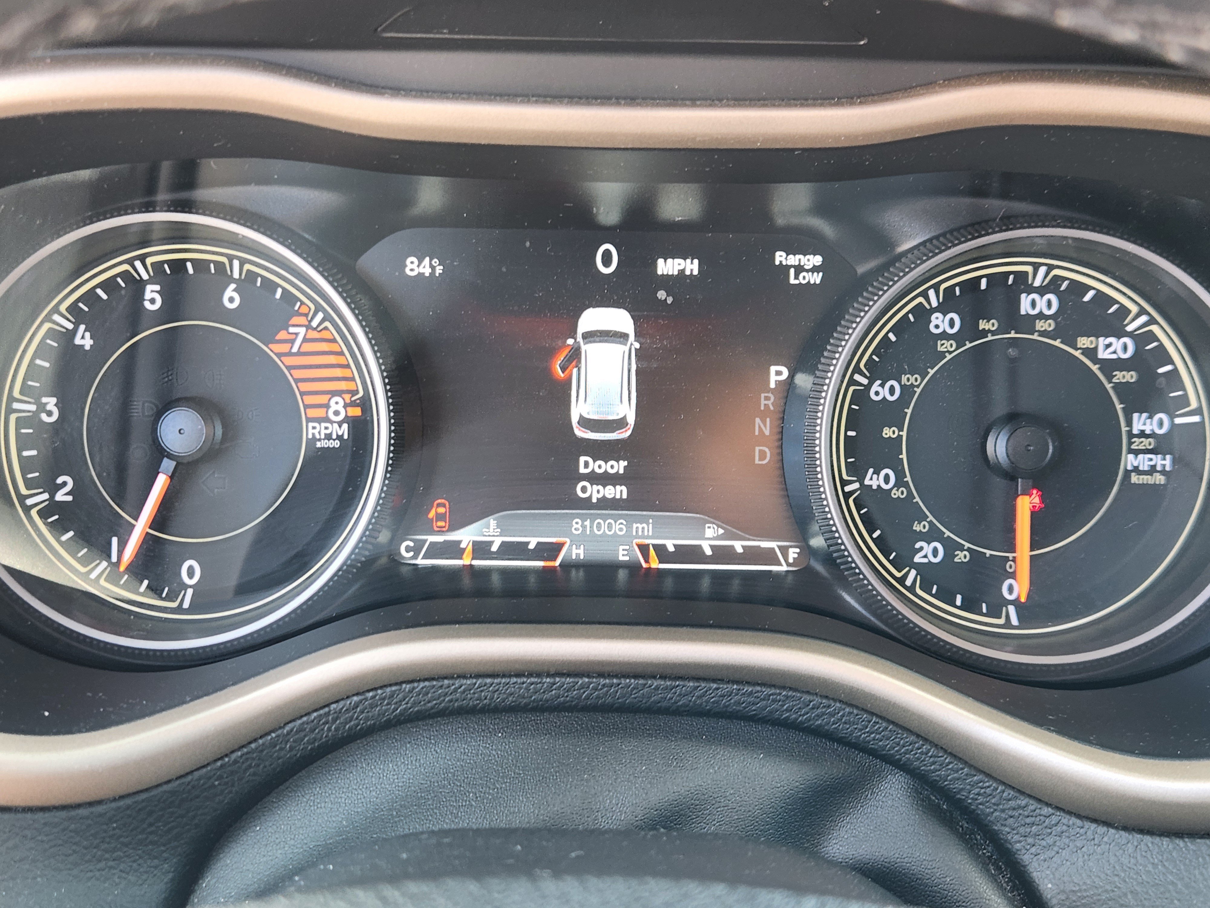 Used 2017 Jeep Cherokee Limited AWD/4WD image 10