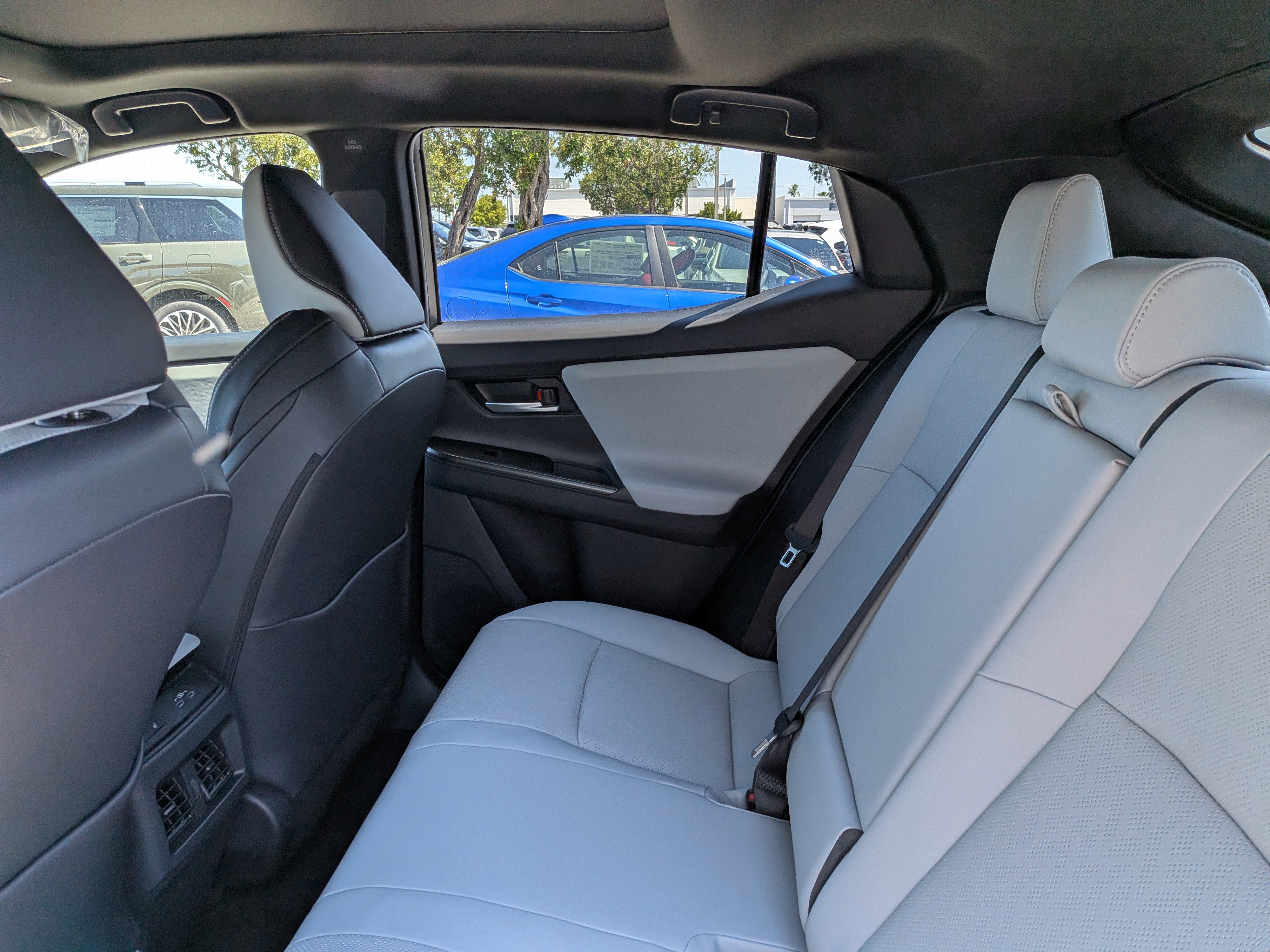 New 2026 Subaru Uncharted AWD image 12