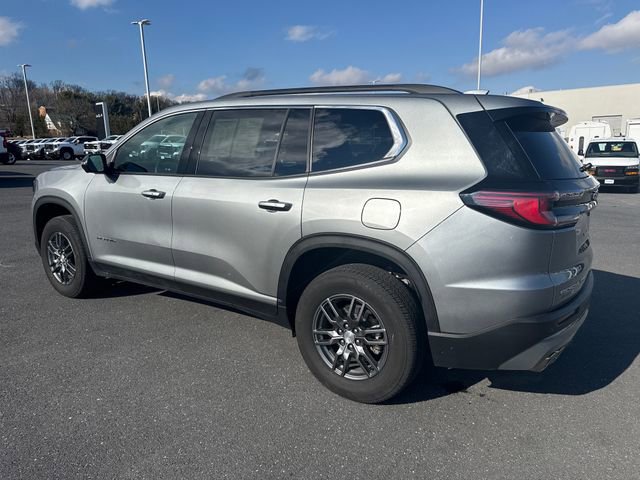 Used 2025 GMC Acadia Elevation AWD/4WD image 3