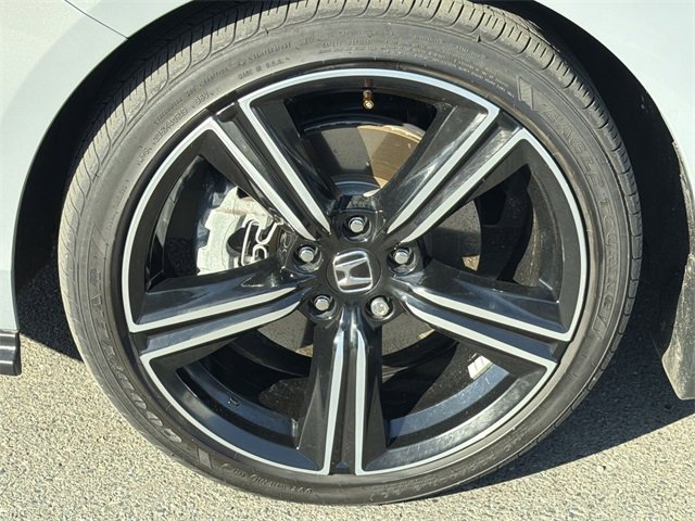 Used 2024 Honda Accord Sport image 17