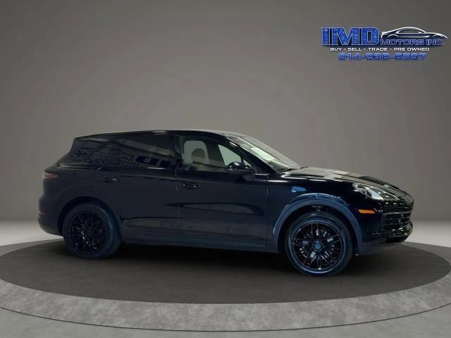 Used 2019 Porsche Cayenne AWD/4WD image 5