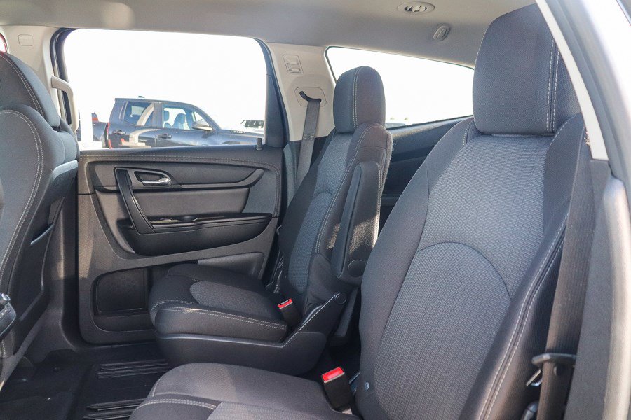 Used 2016 Chevrolet Traverse LT FWD image 19