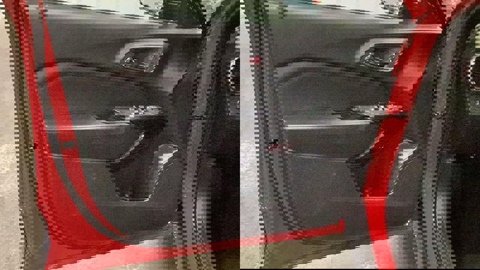 New 2026 Chevrolet Trax RS w/ Sunroof Package image 12