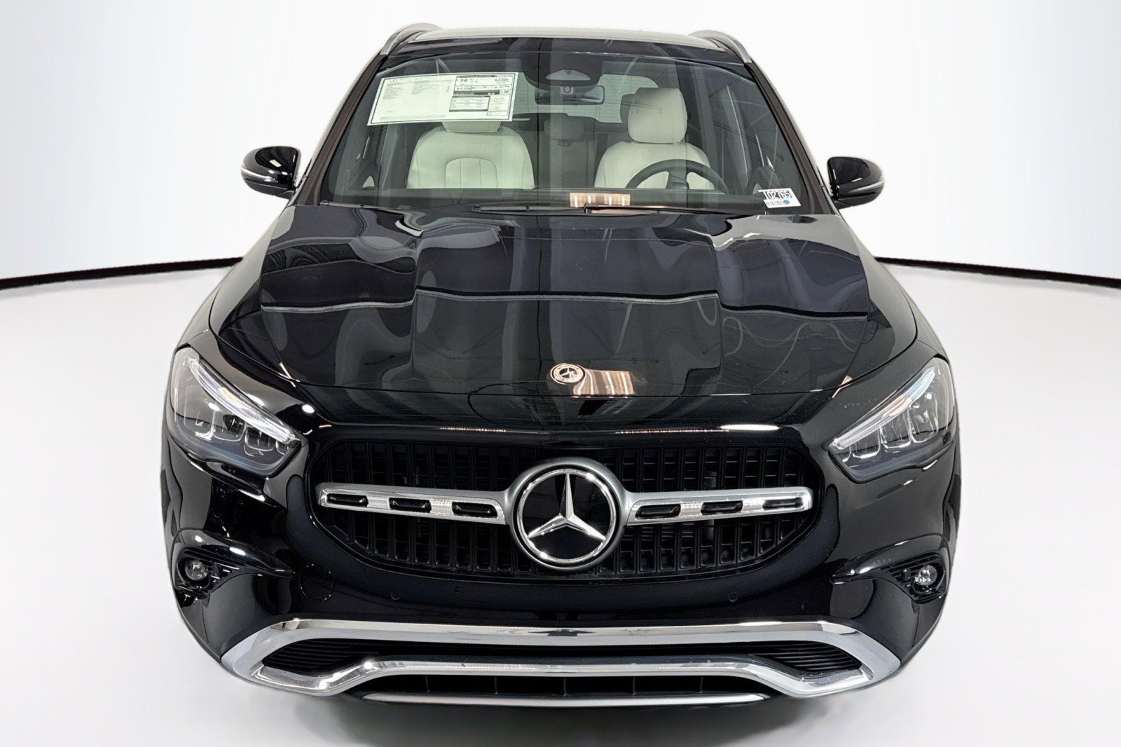 New 2026 Mercedes-Benz GLA 250 4MATIC image 2