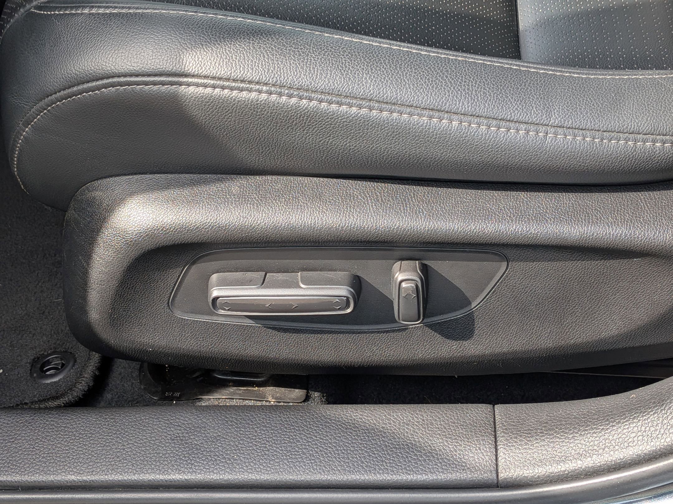 Used 2022 Honda Civic EX-L image 15