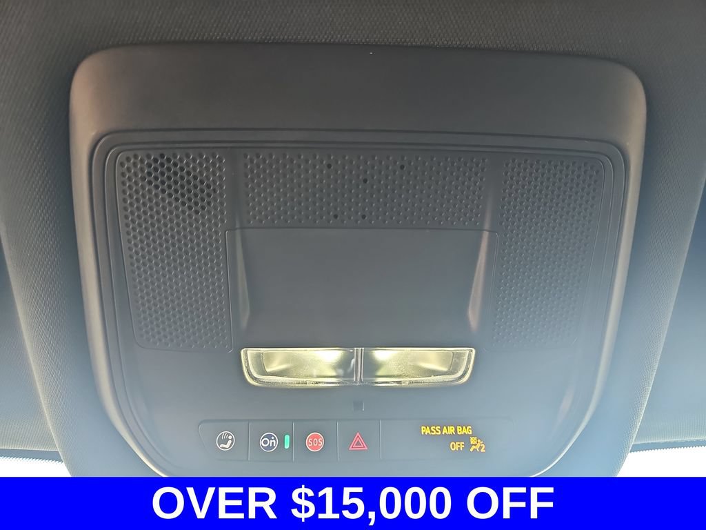 Used 2024 Chevrolet Blazer EV LT AWD/4WD image 32
