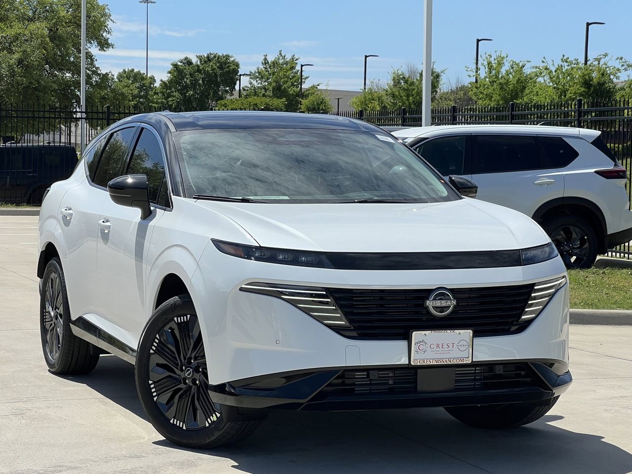 New 2026 Nissan Murano Platinum image 2