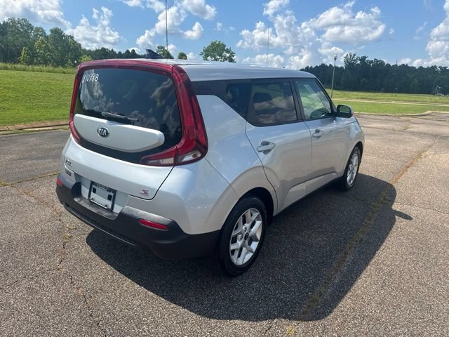 Used 2020 Kia Soul S FWD image 3
