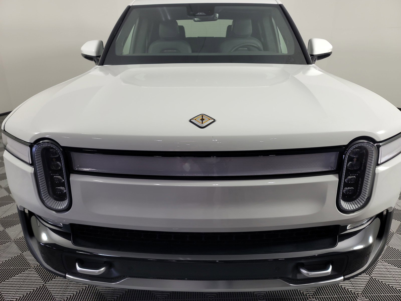 Used 2022 Rivian R1T Adventure image 37