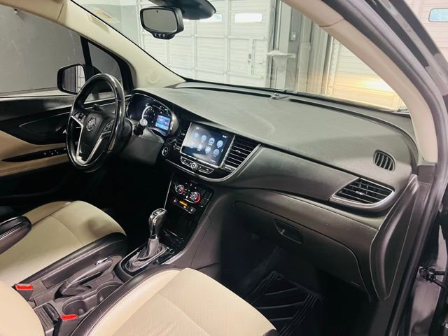Used 2019 Buick Encore Sport Touring FWD image 28