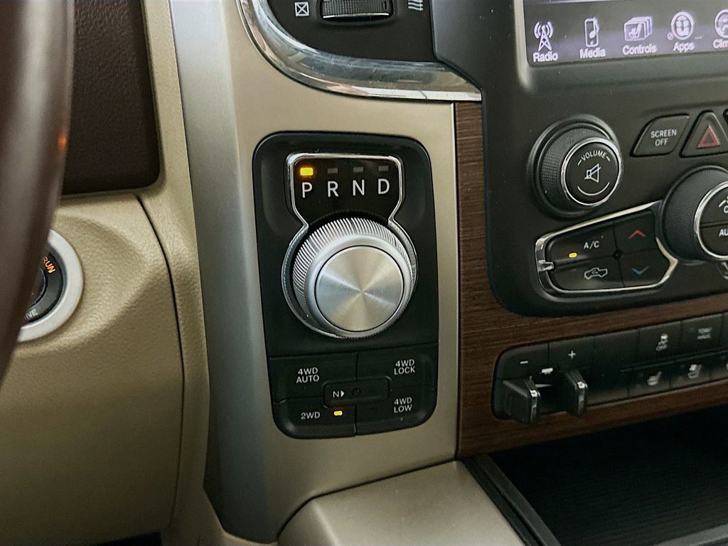 Used 2015 RAM 1500 Laramie w/ Convenience Group AWD/4WD image 16