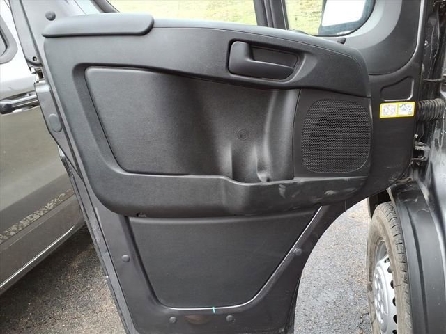 New 2025 RAM ProMaster 3500 w/ Crew Van Package image 9
