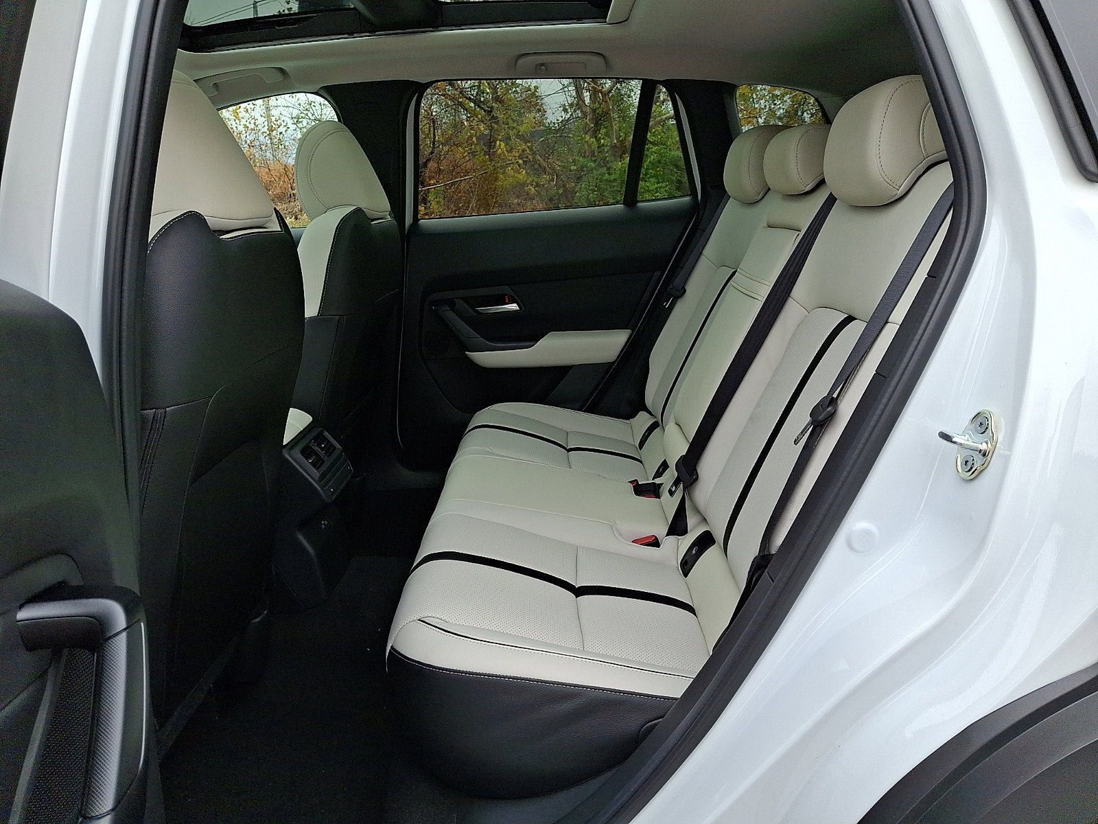 New 2026 MAZDA CX-50 2.5 Turbo w/ Accent Package image 10