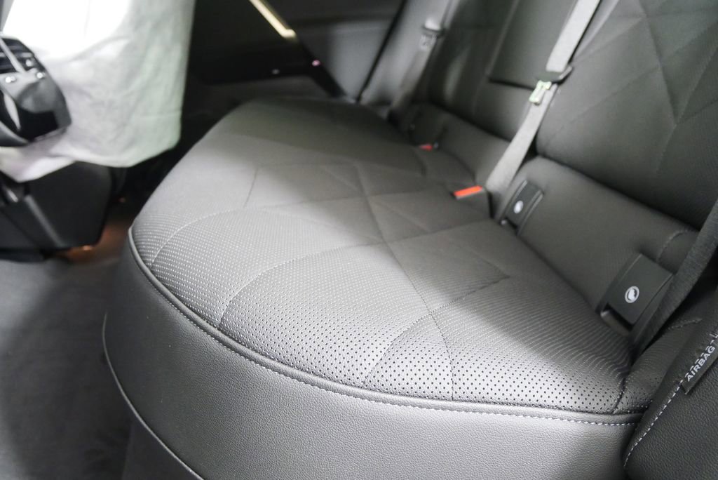 New 2026 BMW iX xDrive45 image 15