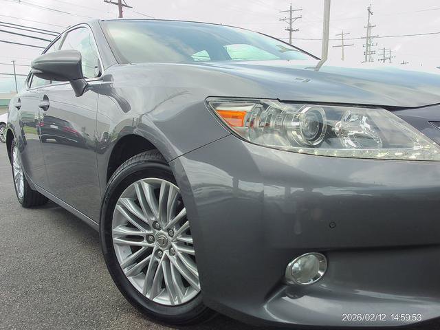 Used 2013 Lexus ES 350 w/ Premium Pkg image 19