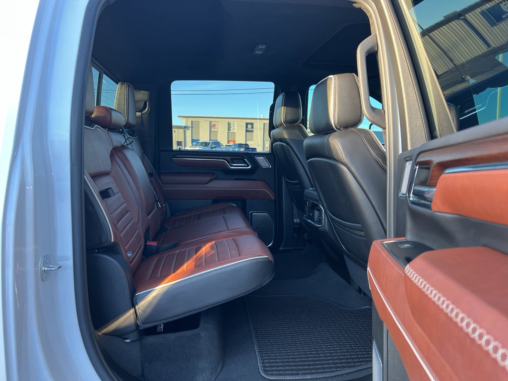 Certified 2024 GMC Sierra 2500 Denali Ultimate image 24