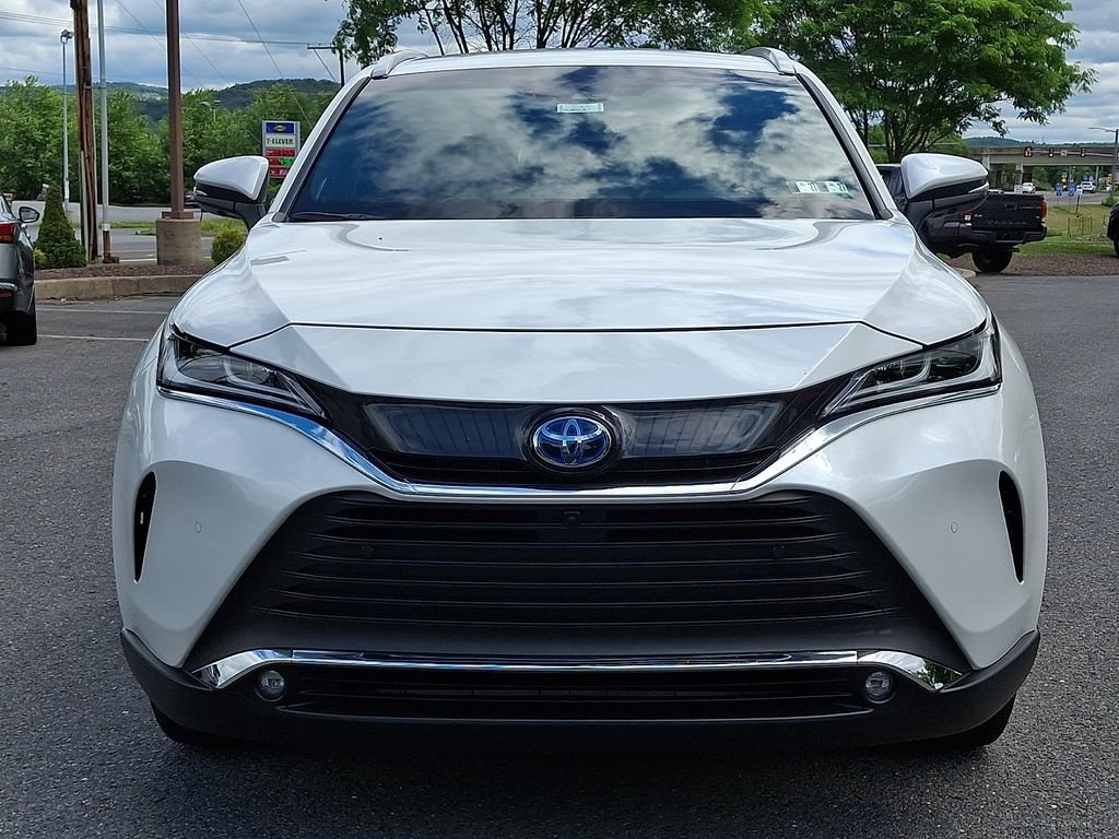 Used 2024 Toyota Venza Limited AWD/4WD image 4