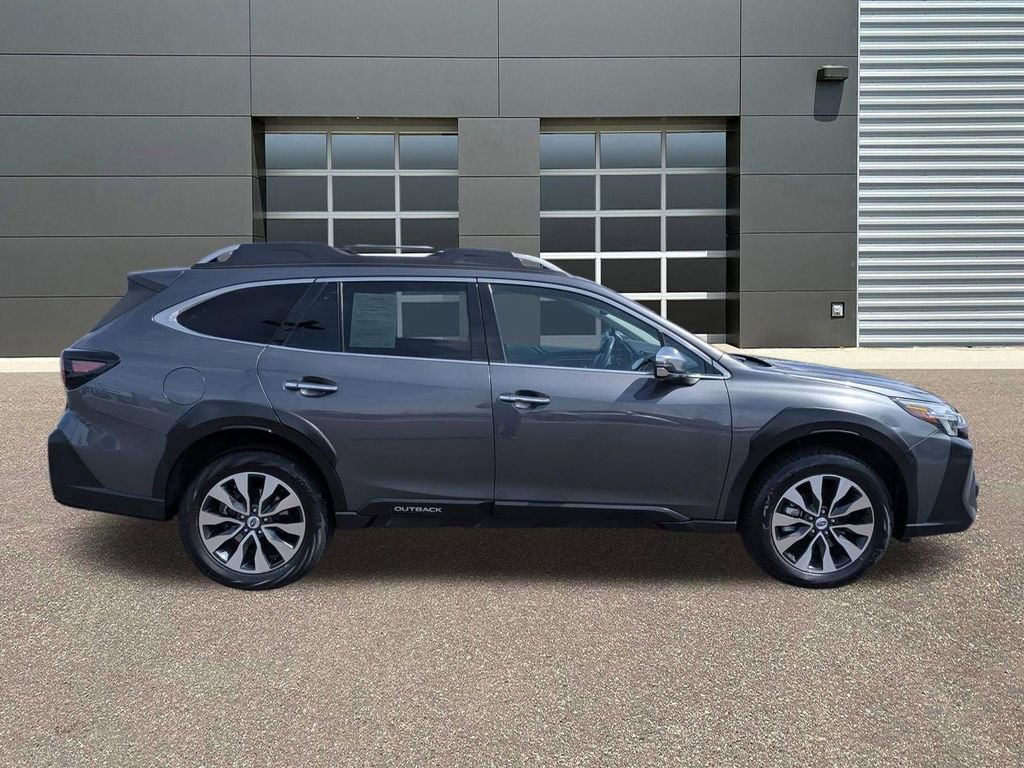 Certified 2023 Subaru Outback Touring XT image 4