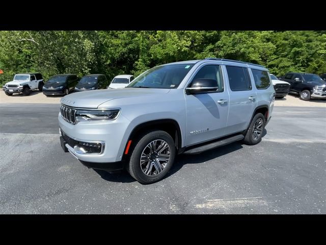 Used 2024 Jeep Wagoneer Series II AWD/4WD image 5