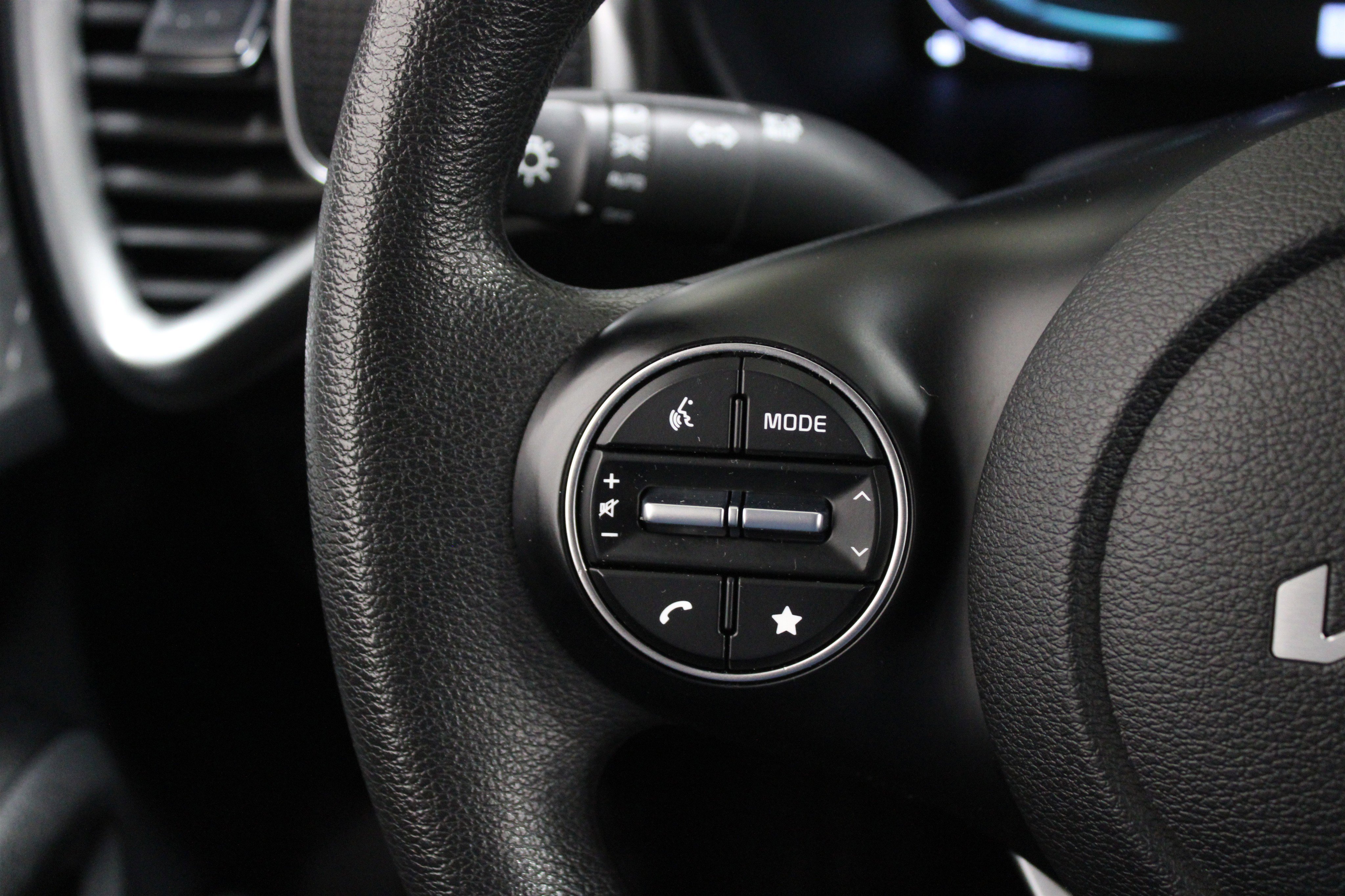 Used 2023 Kia Soul LX w/ Option Group 015 image 8