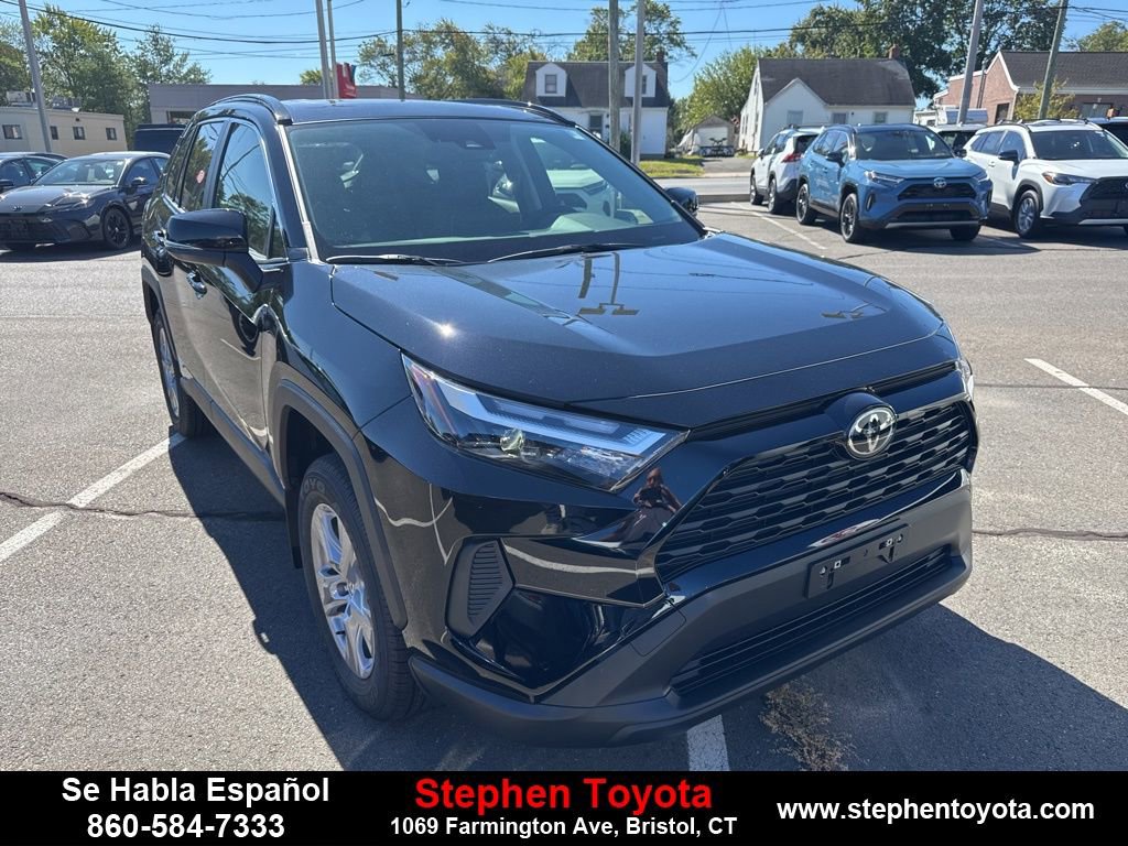 New 2025 Toyota RAV4 XLE