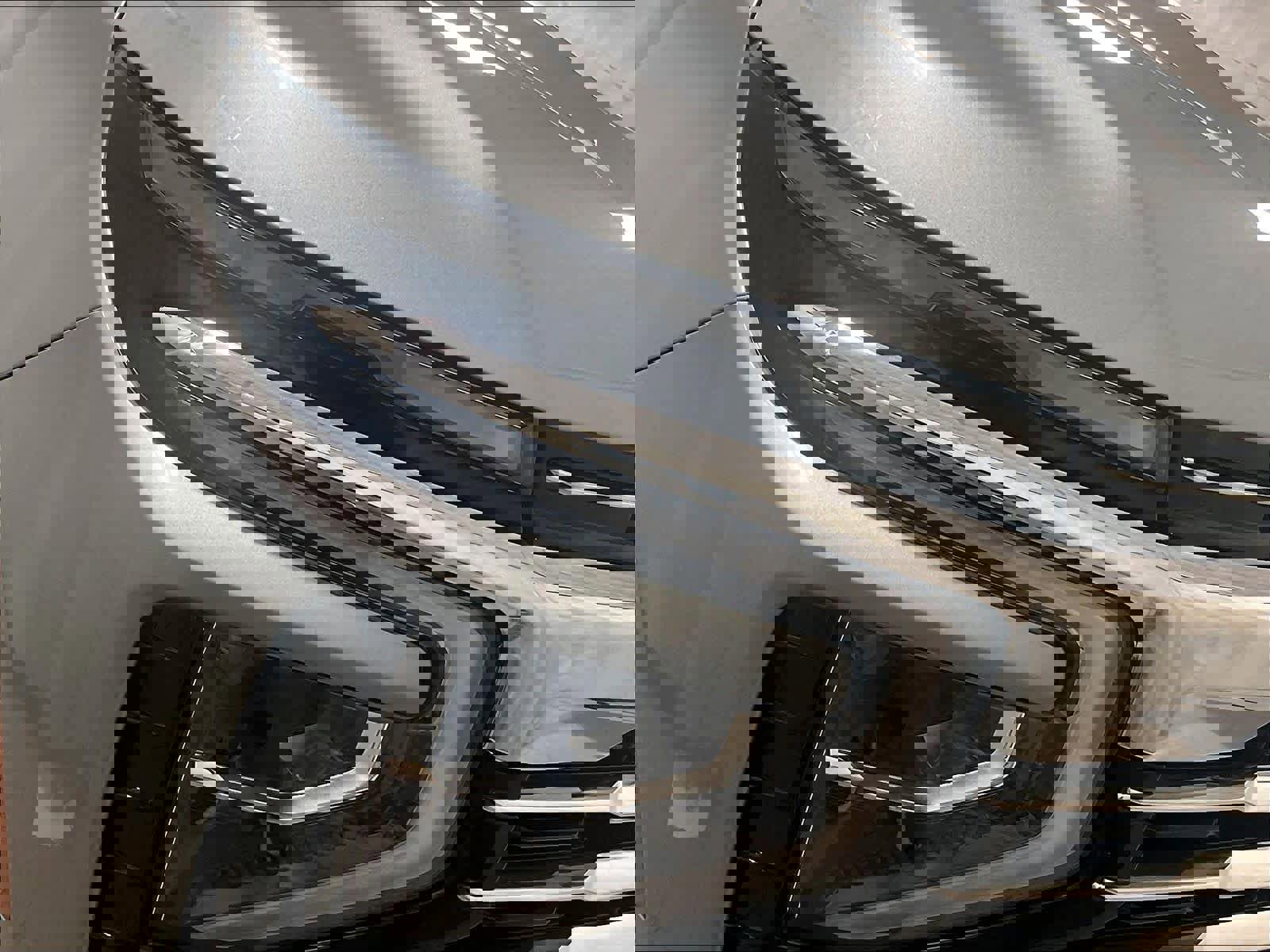 Used 2025 Chevrolet Tahoe LT image 33