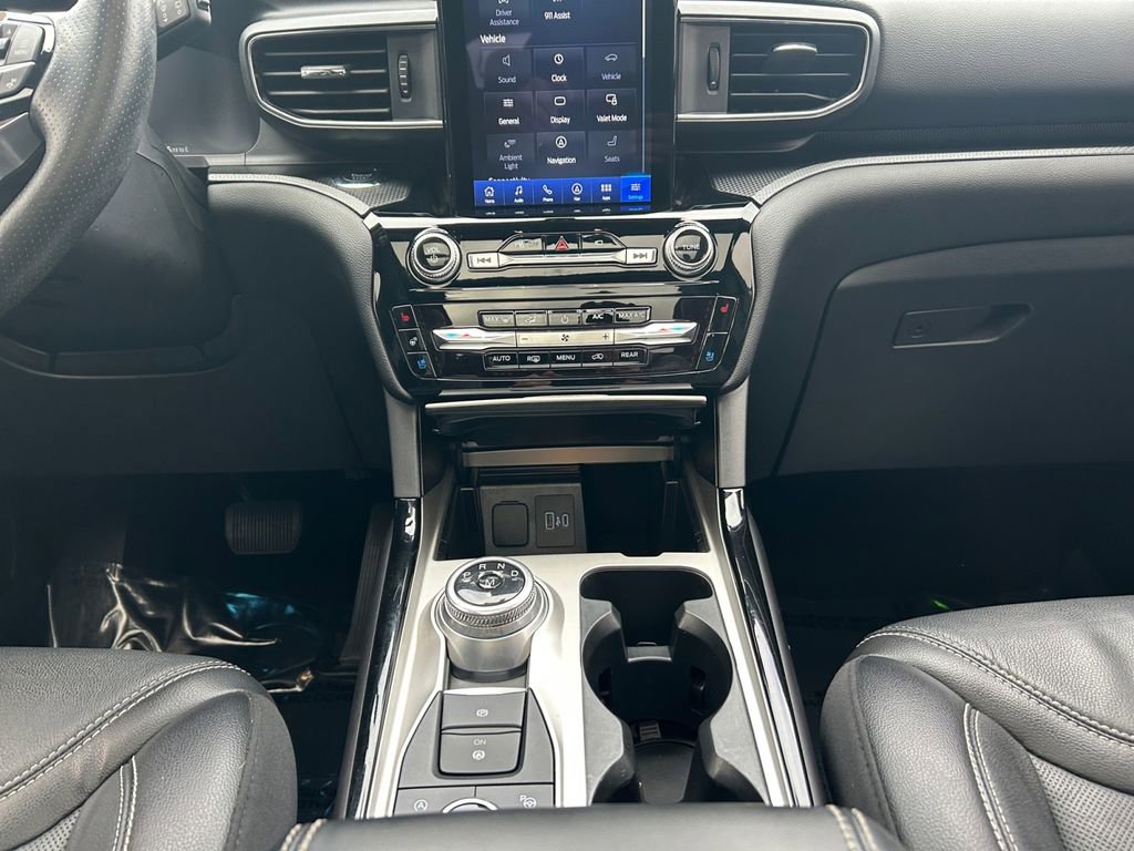 Used 2022 Ford Explorer ST w/ Equipment Group 401A AWD/4WD image 13