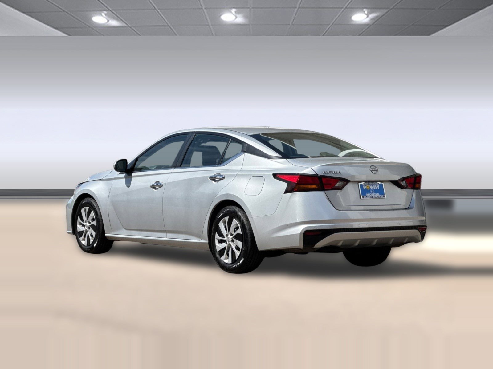 Used 2023 Nissan Altima 2.5 S FWD image 3