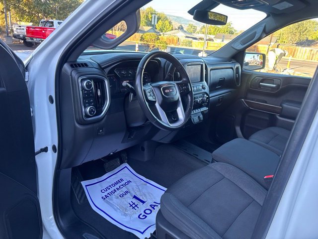 Used 2022 GMC Sierra 1500 Elevation AWD/4WD image 10