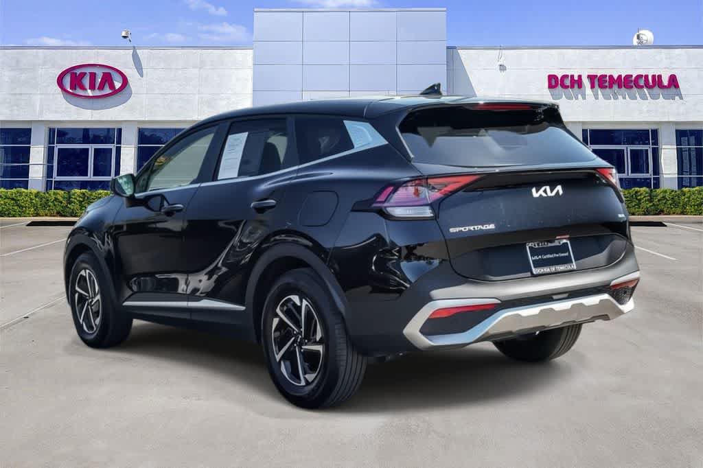 Certified 2025 Kia Sportage LX FWD image 6