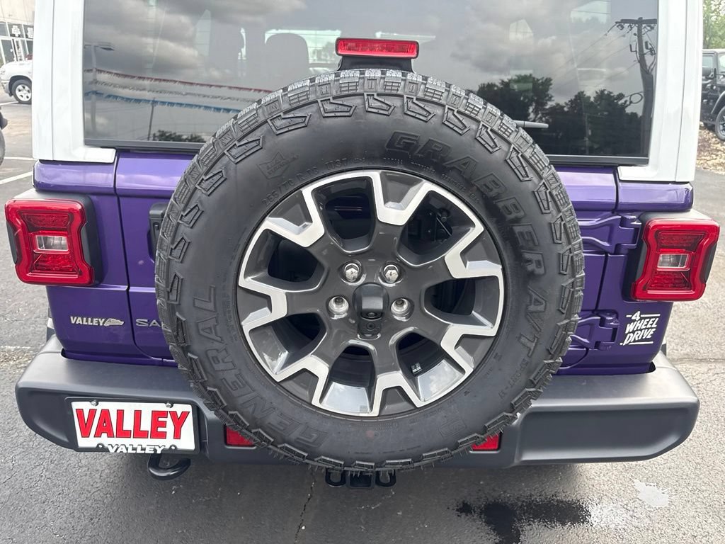 New 2026 Jeep Wrangler Unlimited Sahara w/ Whitecap Package AWD/4WD image 46
