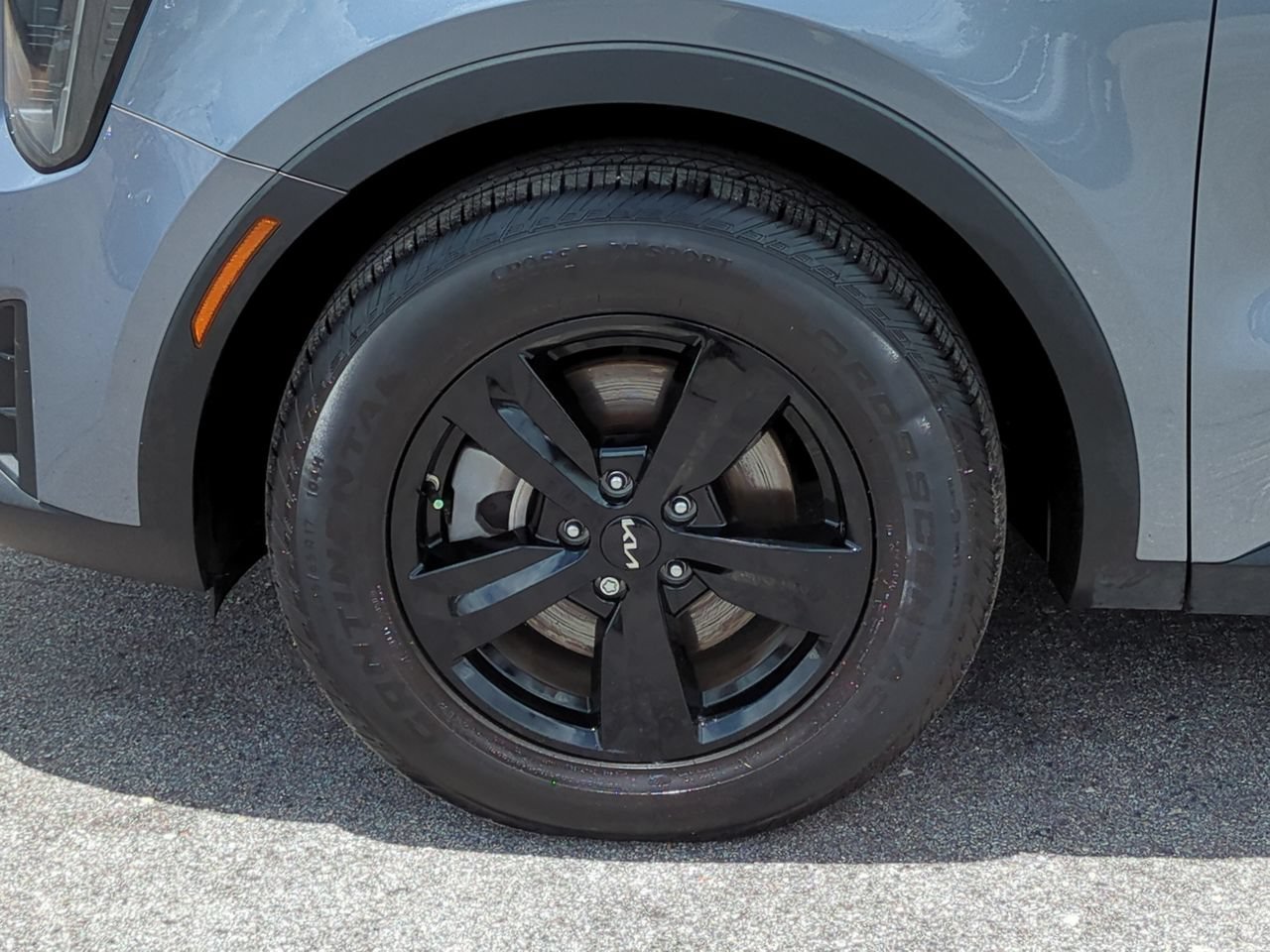 Certified 2024 Kia Sorento LX FWD image 11