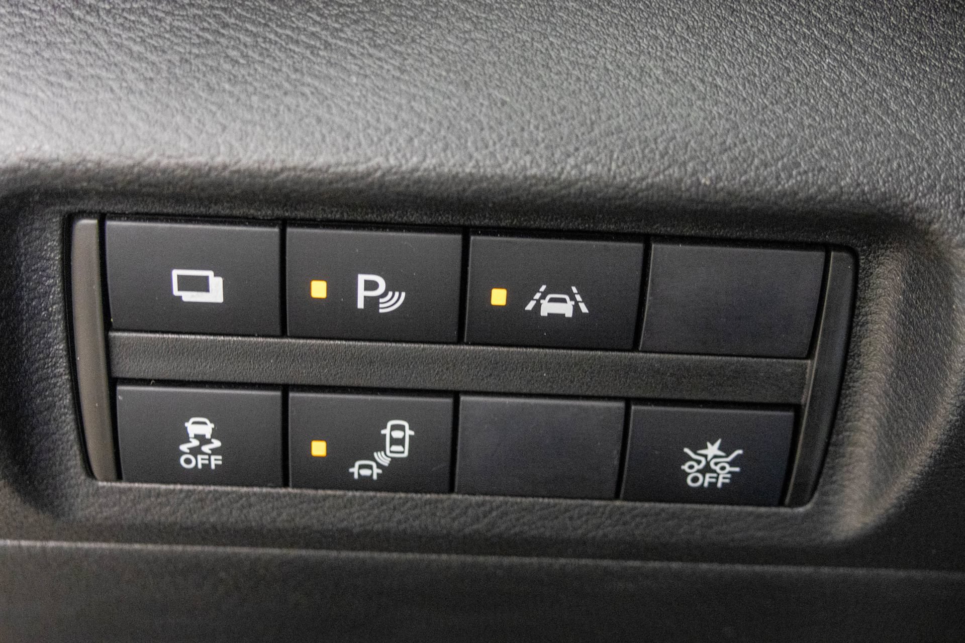 Used 2022 Nissan Kicks S FWD image 31