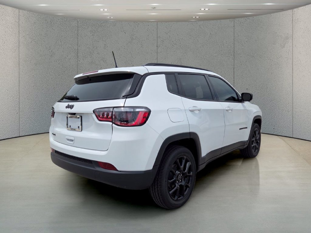 New 2026 Jeep Compass Latitude AWD/4WD image 5